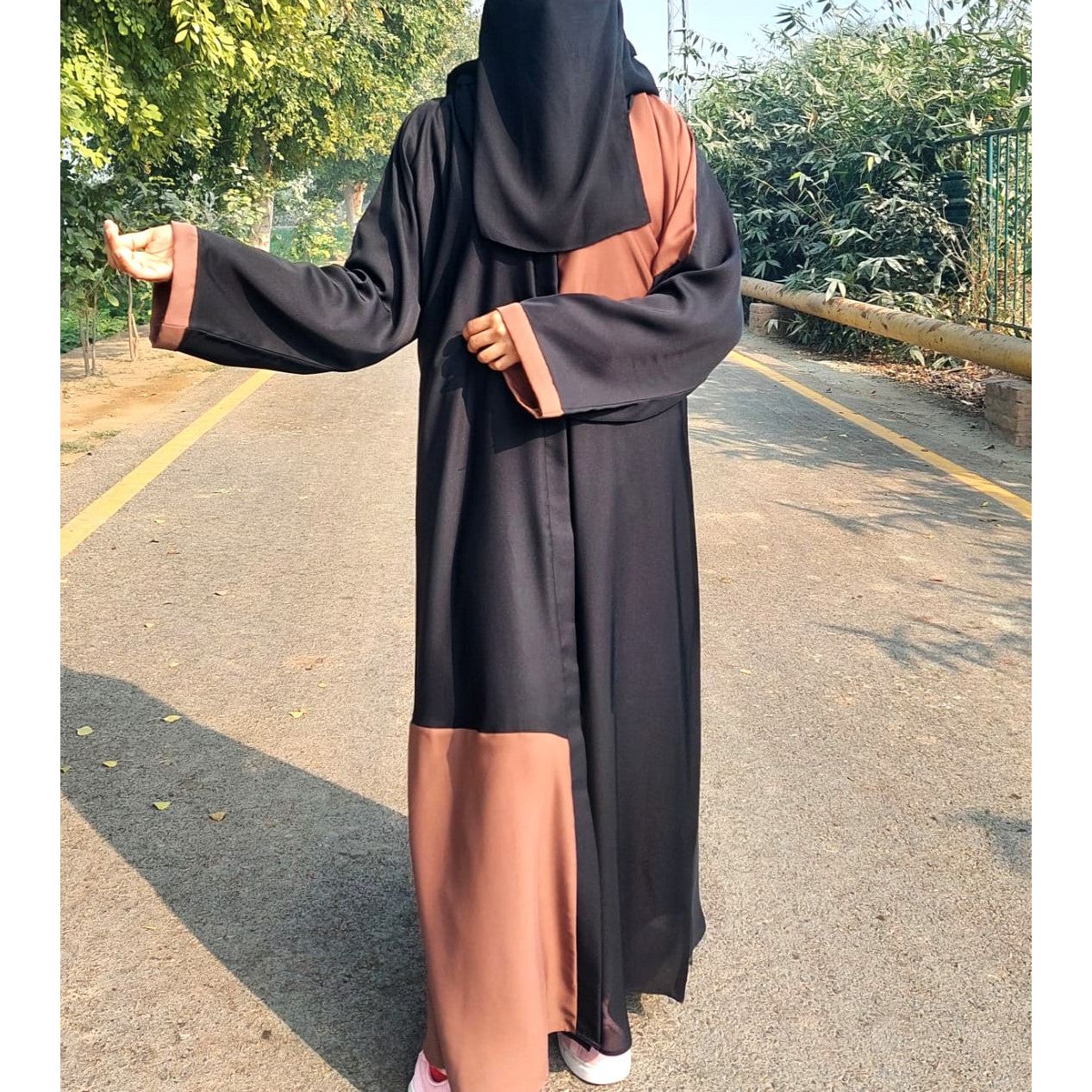 Abaya - BLACK and BROWN