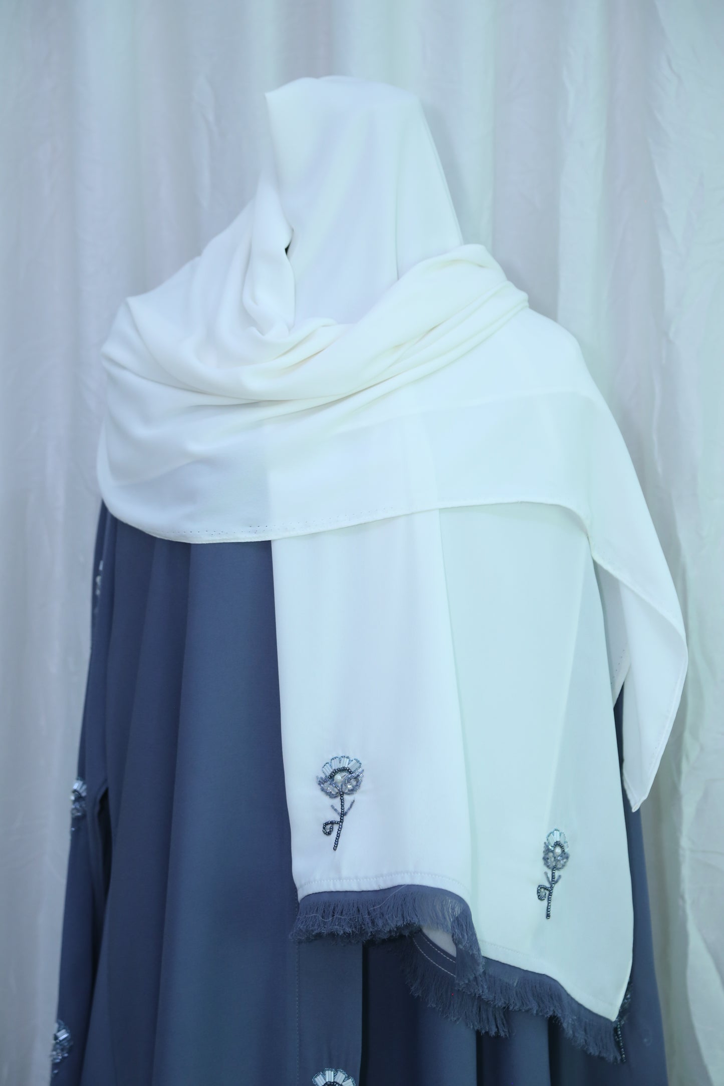 Formal Abaya - Grey and White